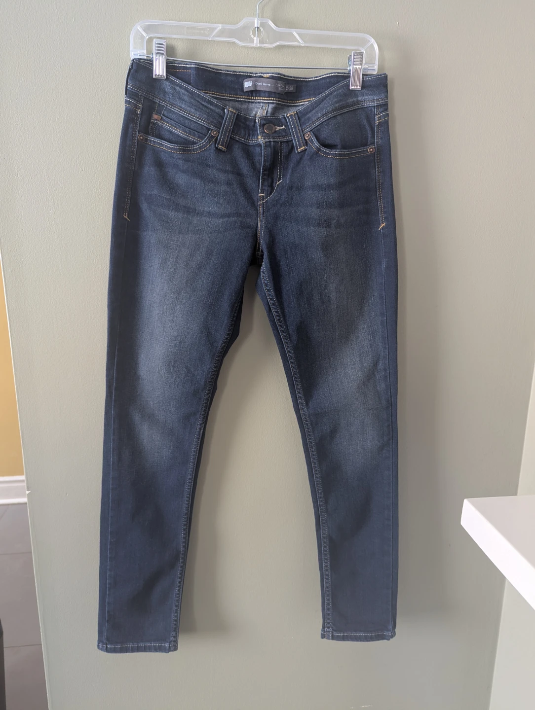 Levi's Demi Curve Low Rise Skinny Jeans 7/28