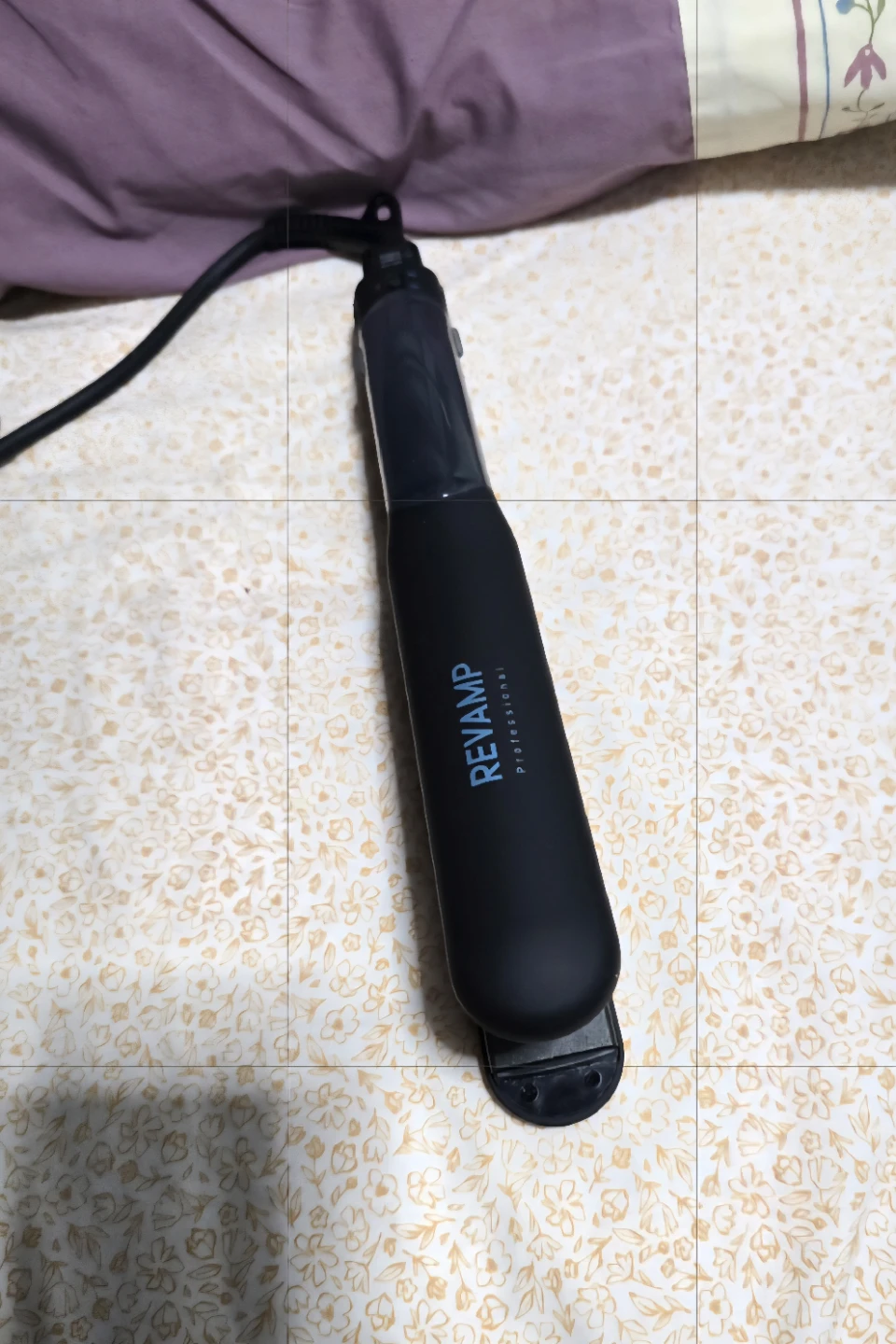 Revamp Progloss Steam Hair Straightener - photo 2