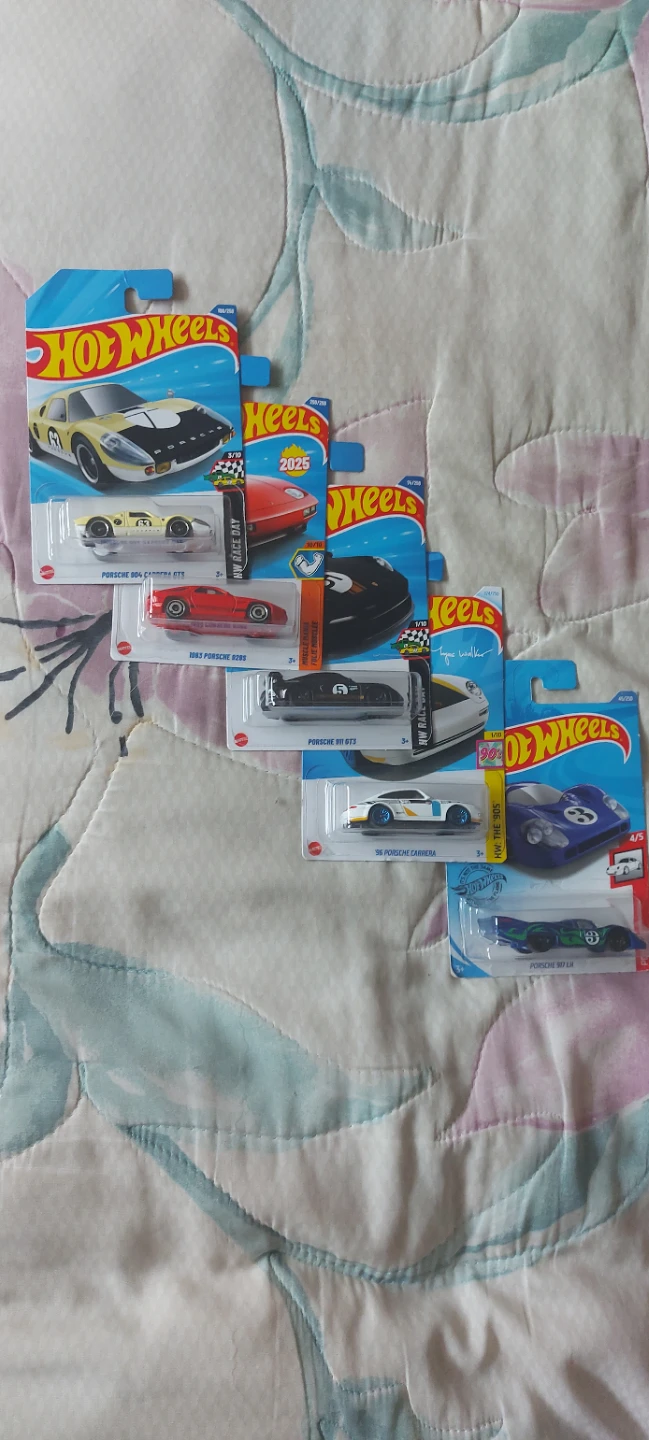 Hot Wheels Porsche Die-Cast Cars (Lot of 5)