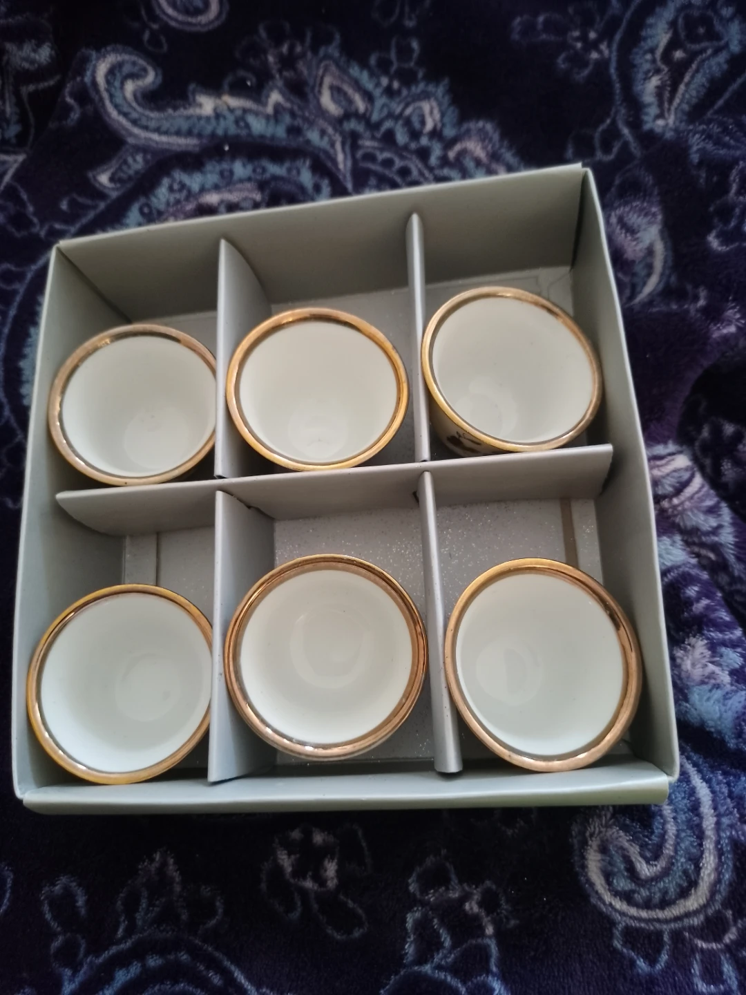 Set of 6 Small Decorative Cups - photo 3