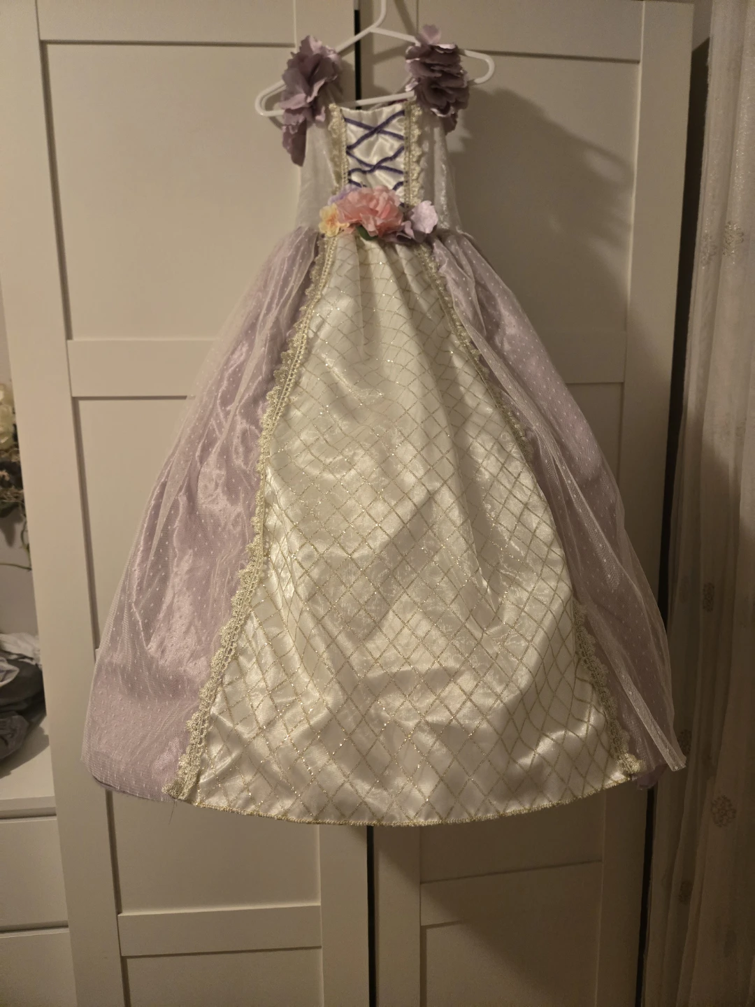 Child's Princess Costume Dress - Size 5-6 yrs - photo 2