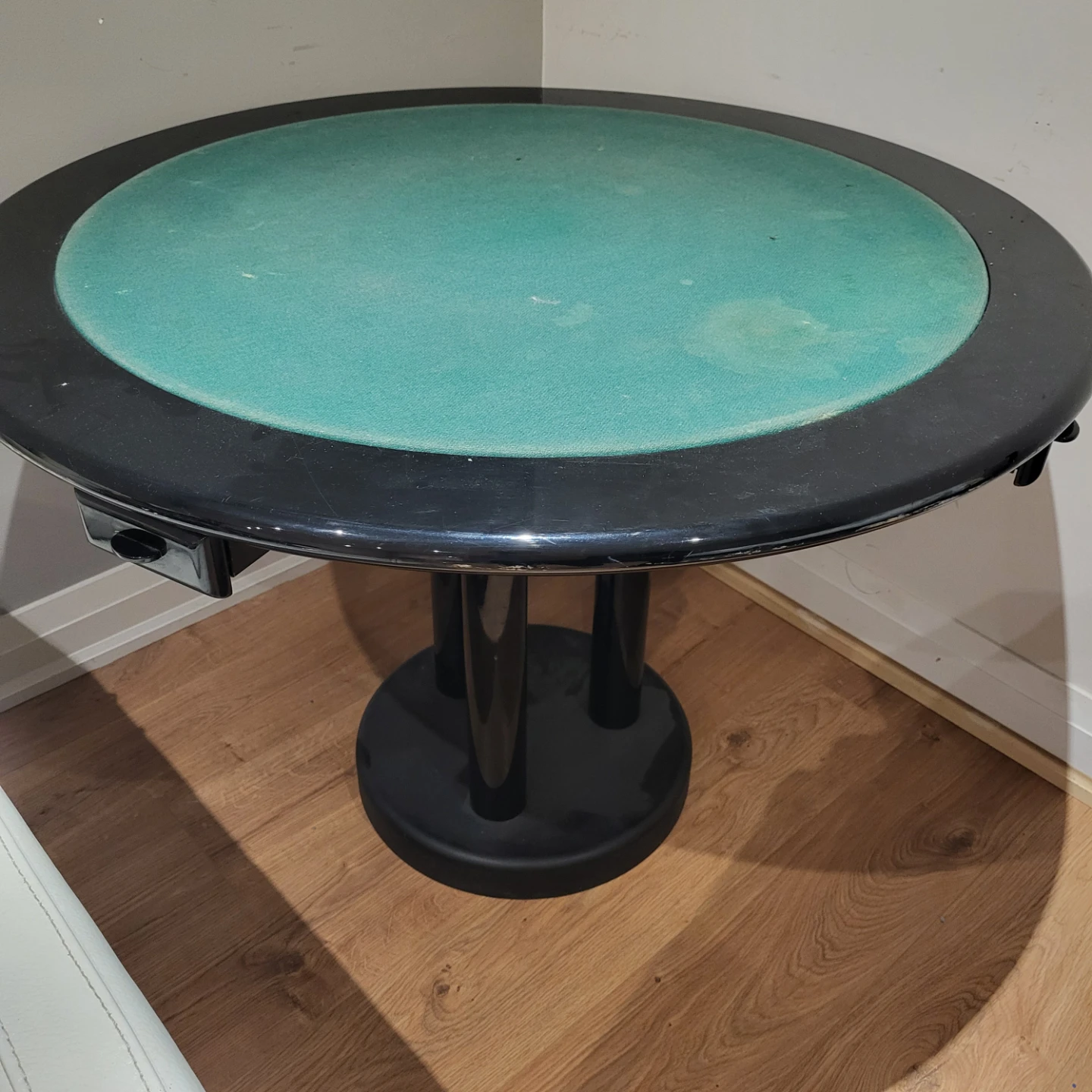 Round Gaming Table with Roulette Layout
