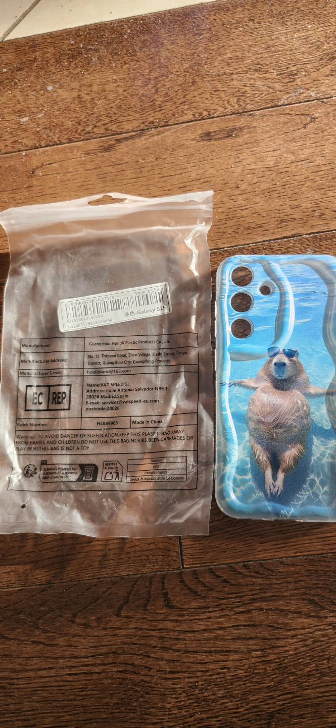Phone Case with Relaxing Capybara s25 - photo 3