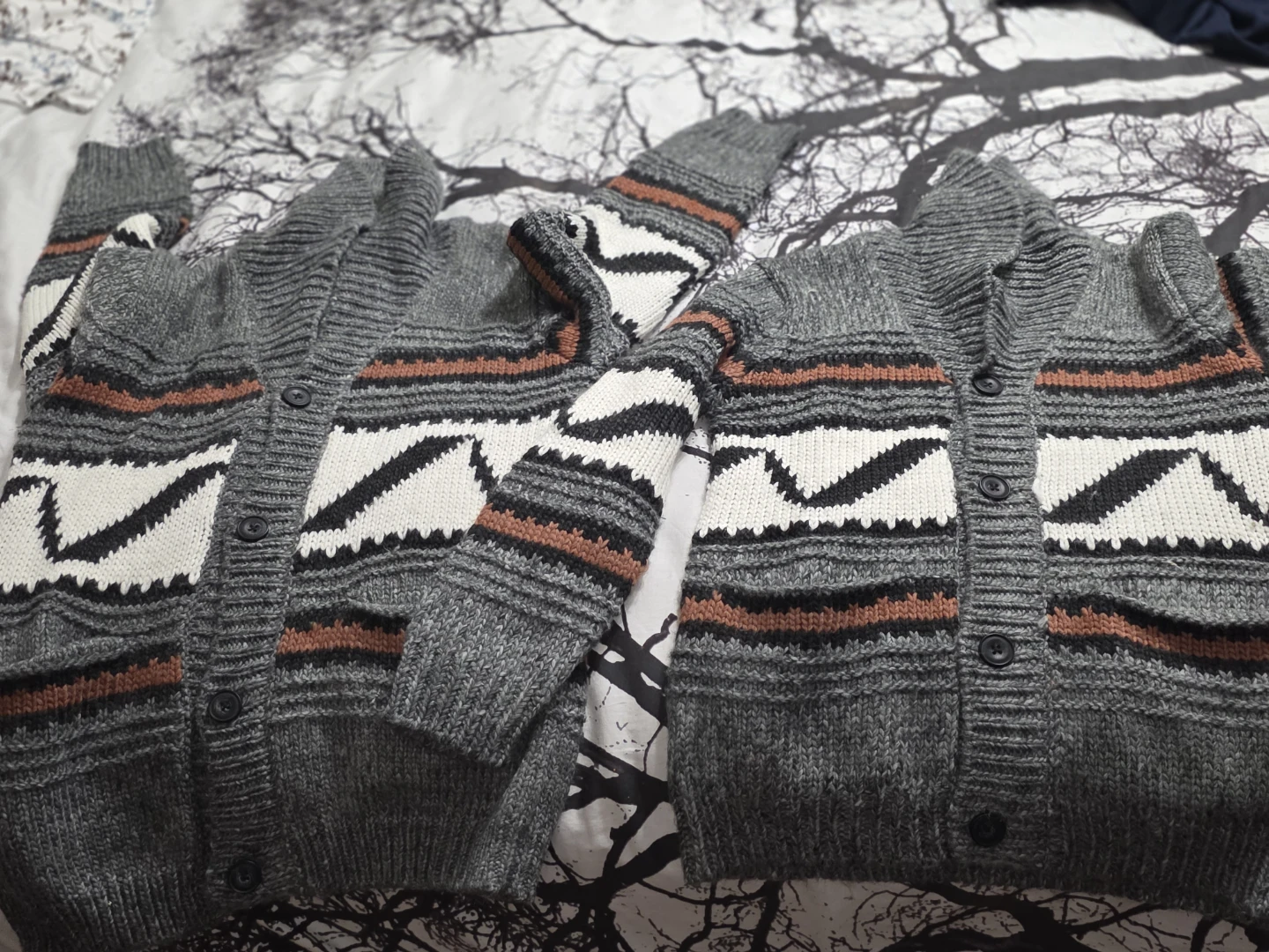 Grey Cardigan with Geometric Pattern