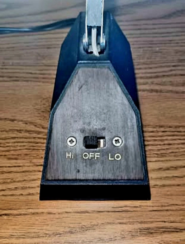 MCM Adjustable Desk Lamp - photo 4