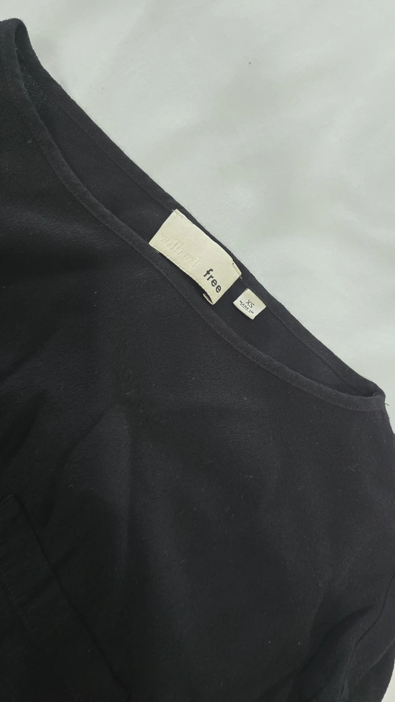 Aritzia Bundle clothing szs xxs-s - photo 5