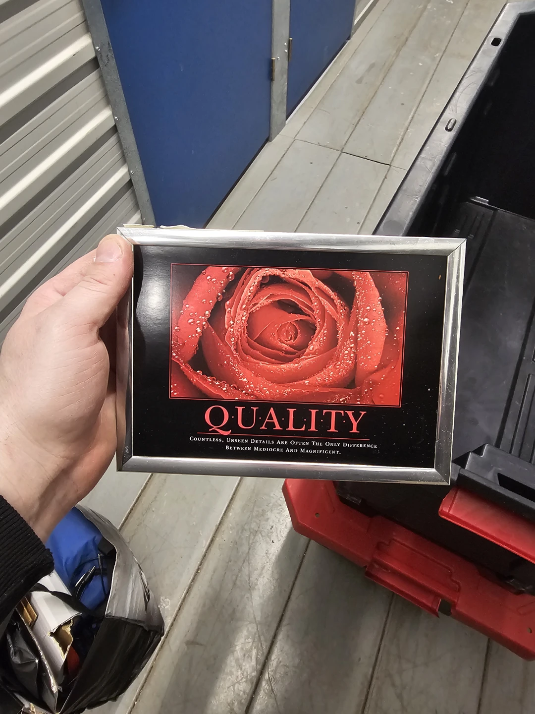 Quality Rose 5x7 Black Frame