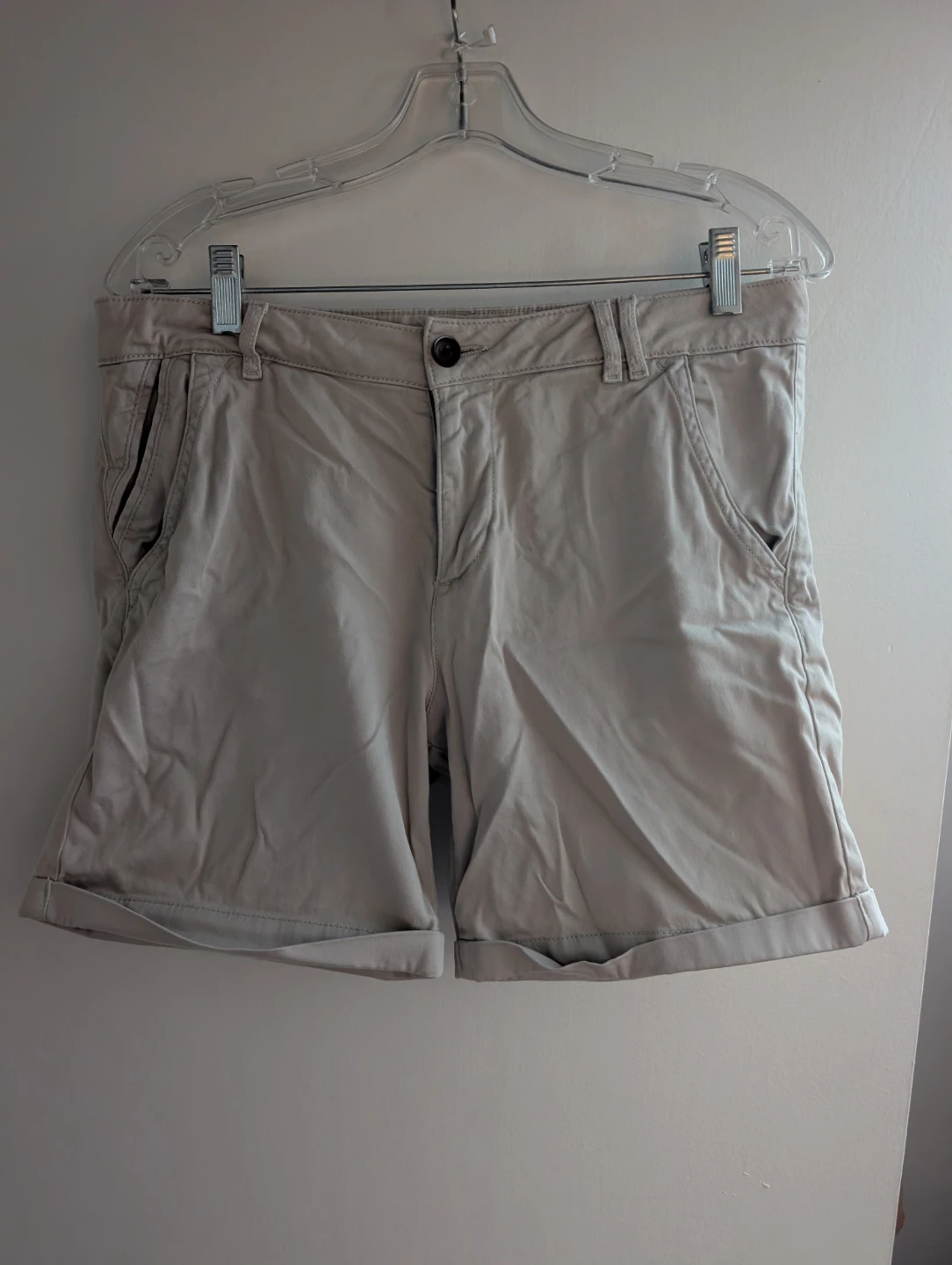 Chino Shorts - Size 32