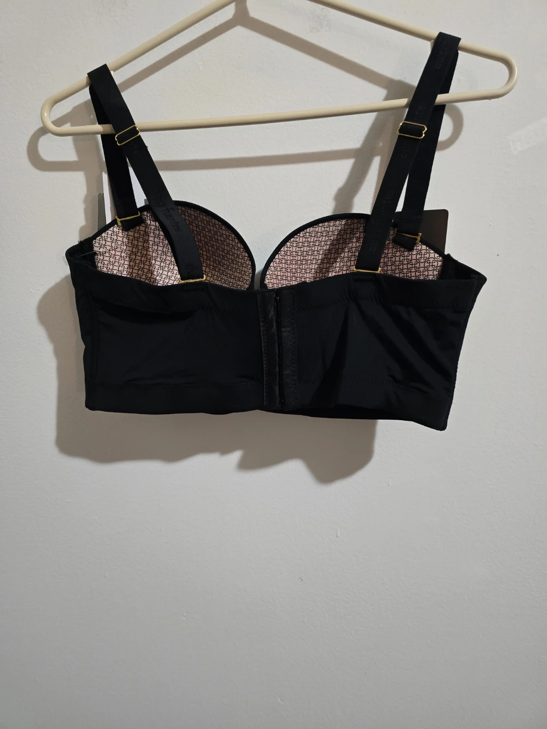 Daisy Fuentes Black Underwire Full Figure Bra 38D is - photo 3