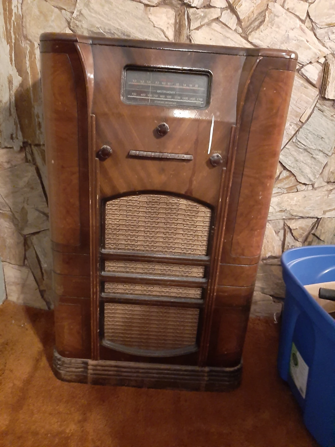 Vintage Westinghouse Tube Radio - photo 2