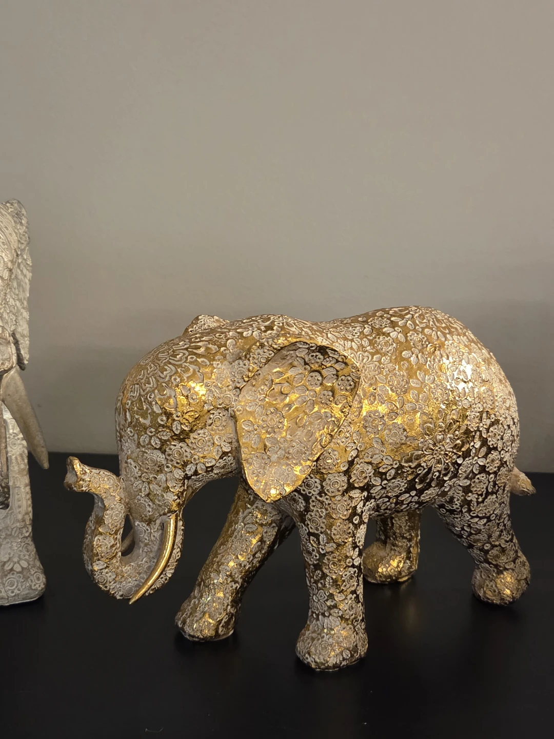 Decorative Elephant Figurines - Set of 2 - photo 4
