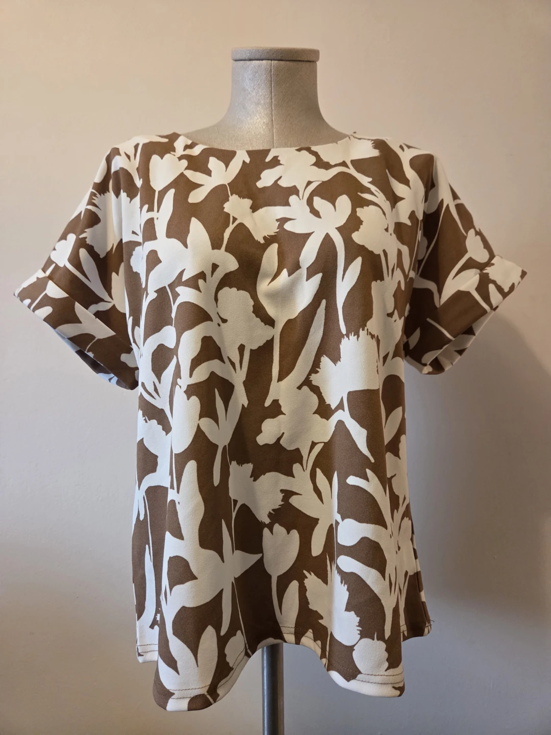 Melloday Women's Floral Print Short Sleeve Top - Size Medium