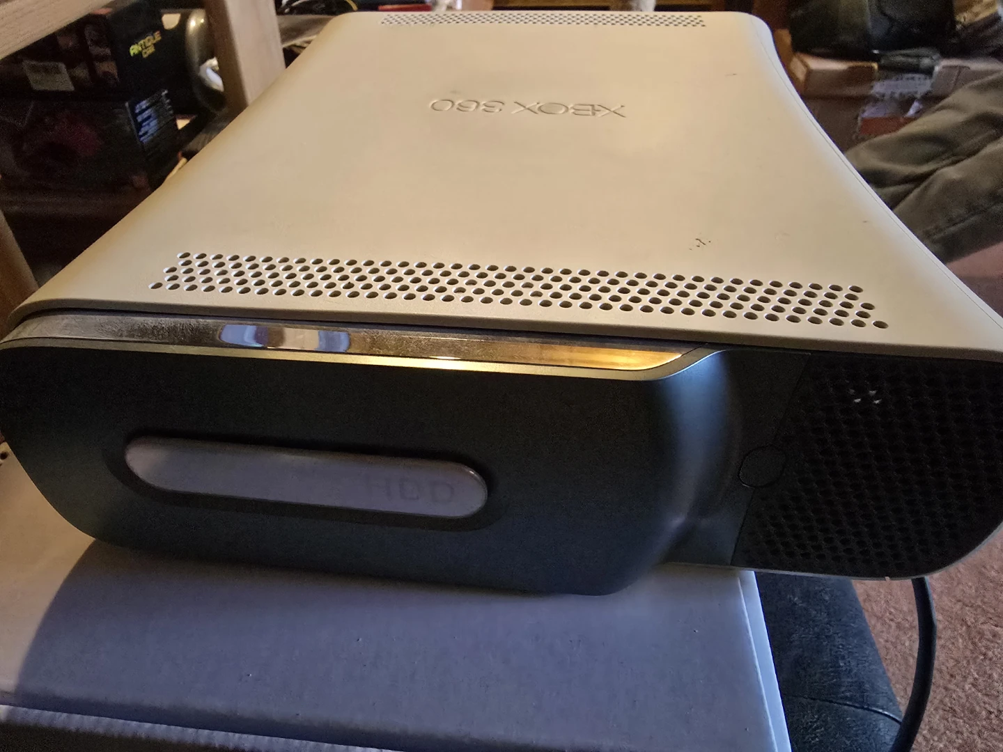Microsoft Xbox 360 Console with 2 Controllers - photo 2