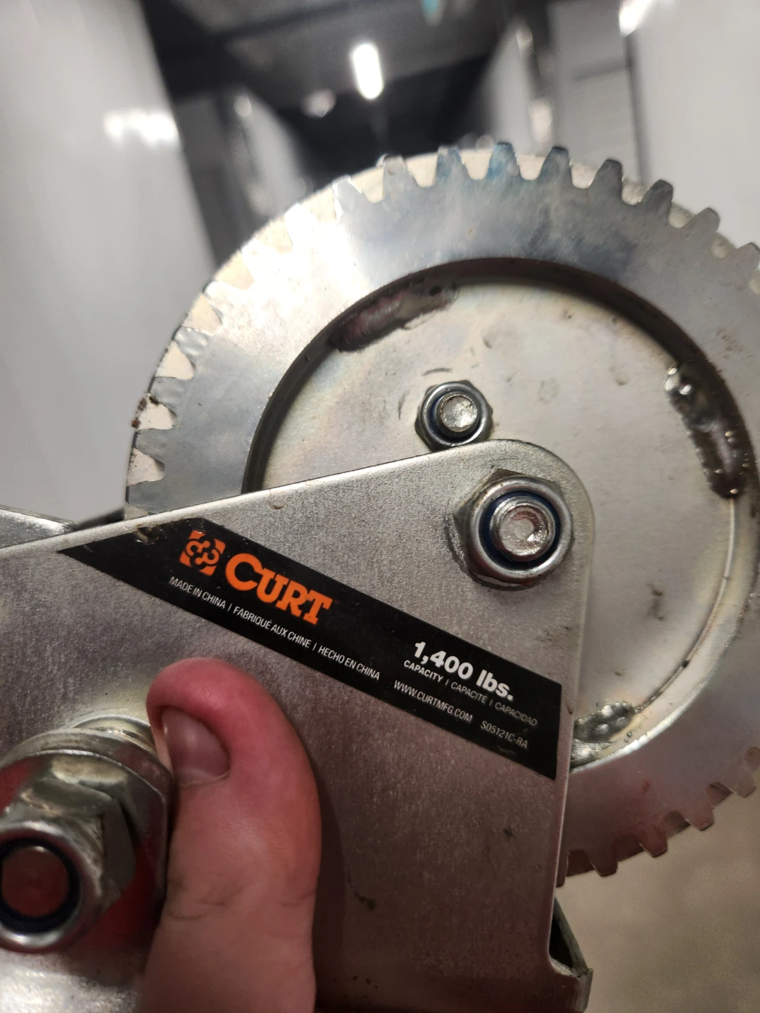 CURT 1,400 lbs Capacity Manual Winch with Hook - photo 2