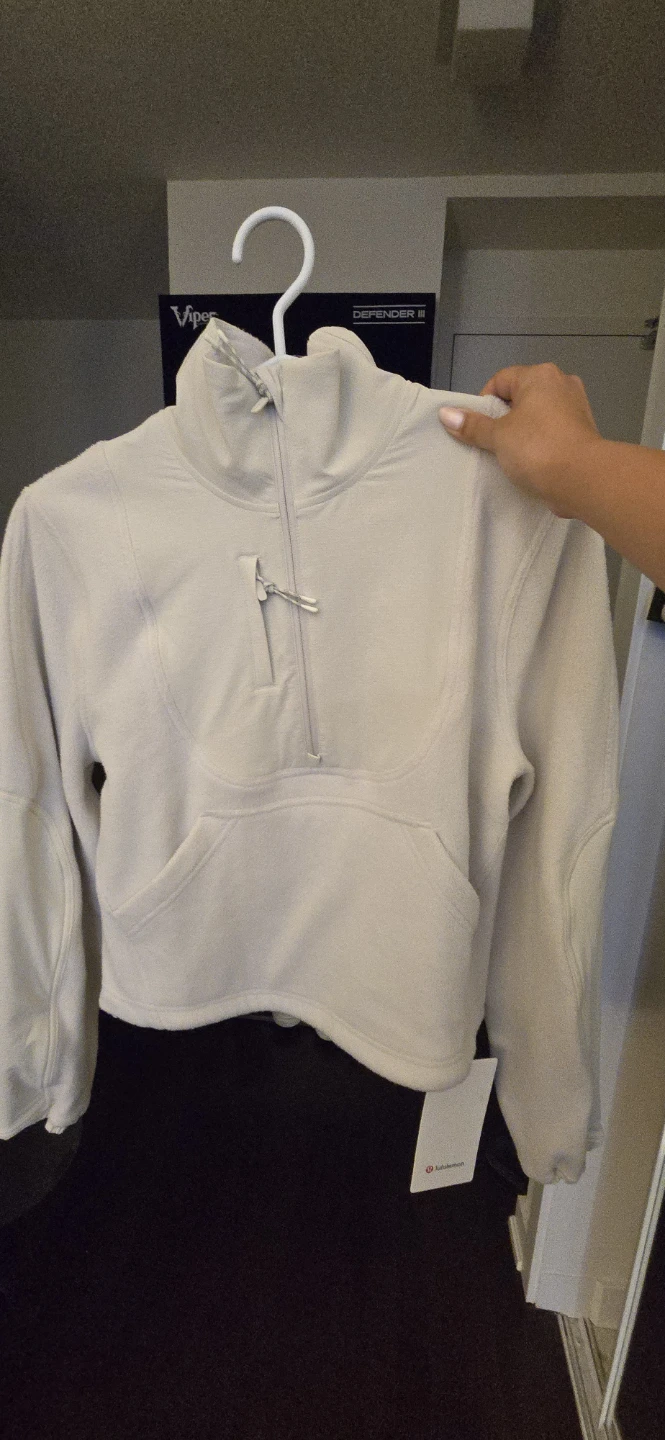 Lululemon Fleece + Ripstop Hiking Pullover - Size 2 - Bone 🏆