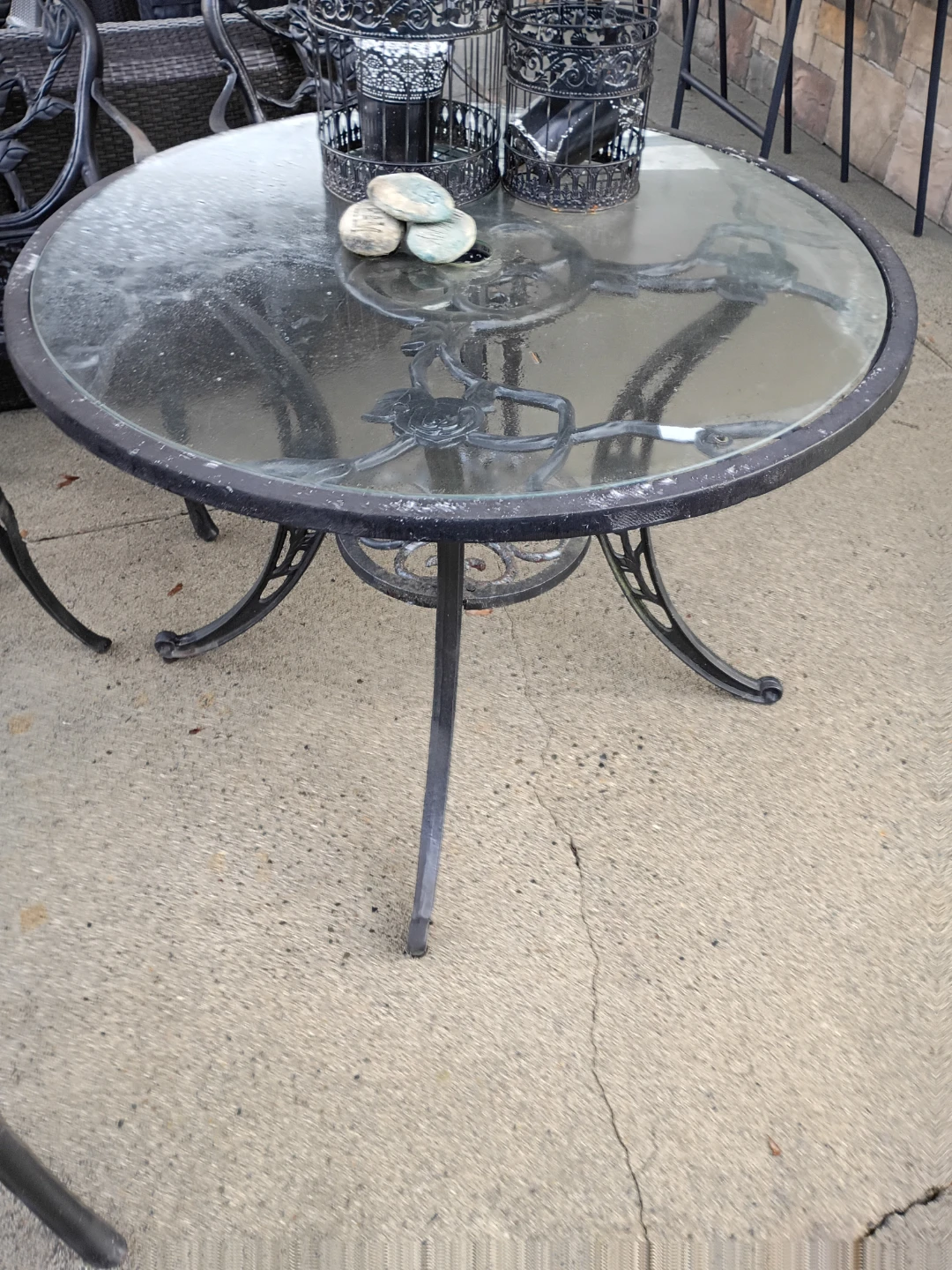 Set of 3 Black Metal Outdoor Chairs with Glass Table