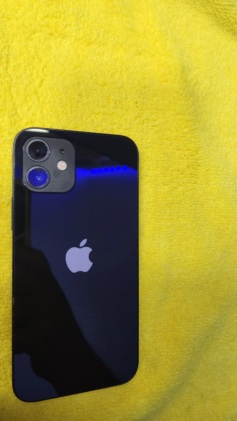 Apple iPhone 12 - photo 5