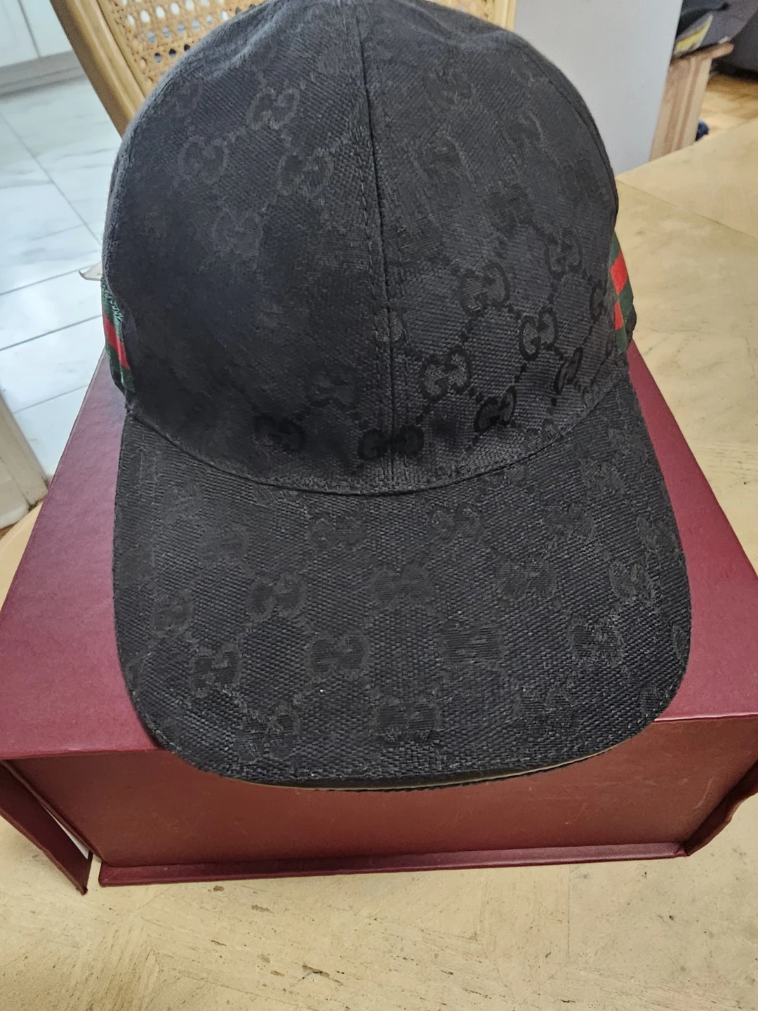 Brand New with Tags Gucci GG Baseball Hat, box/bag included - photo 2
