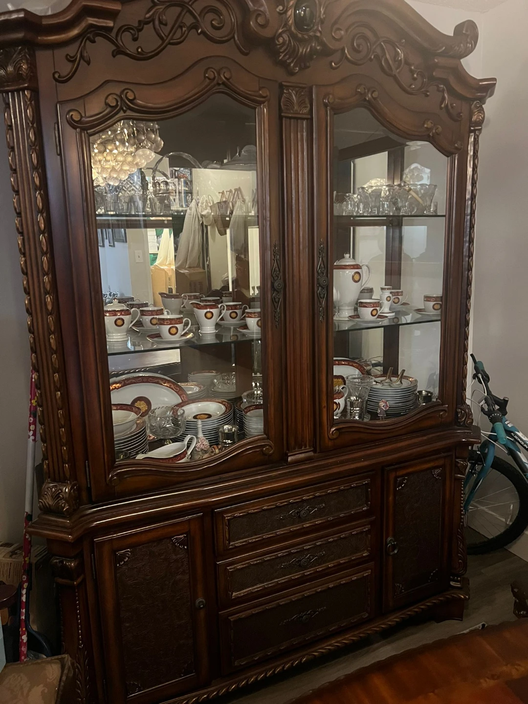 Antique Dining Table and  Hutch Set - photo 4