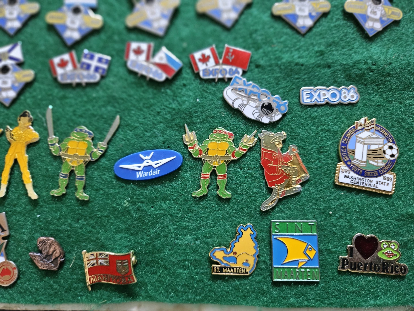 Expo 86 Vancouver Canada Lapel Pins Lot - photo 5