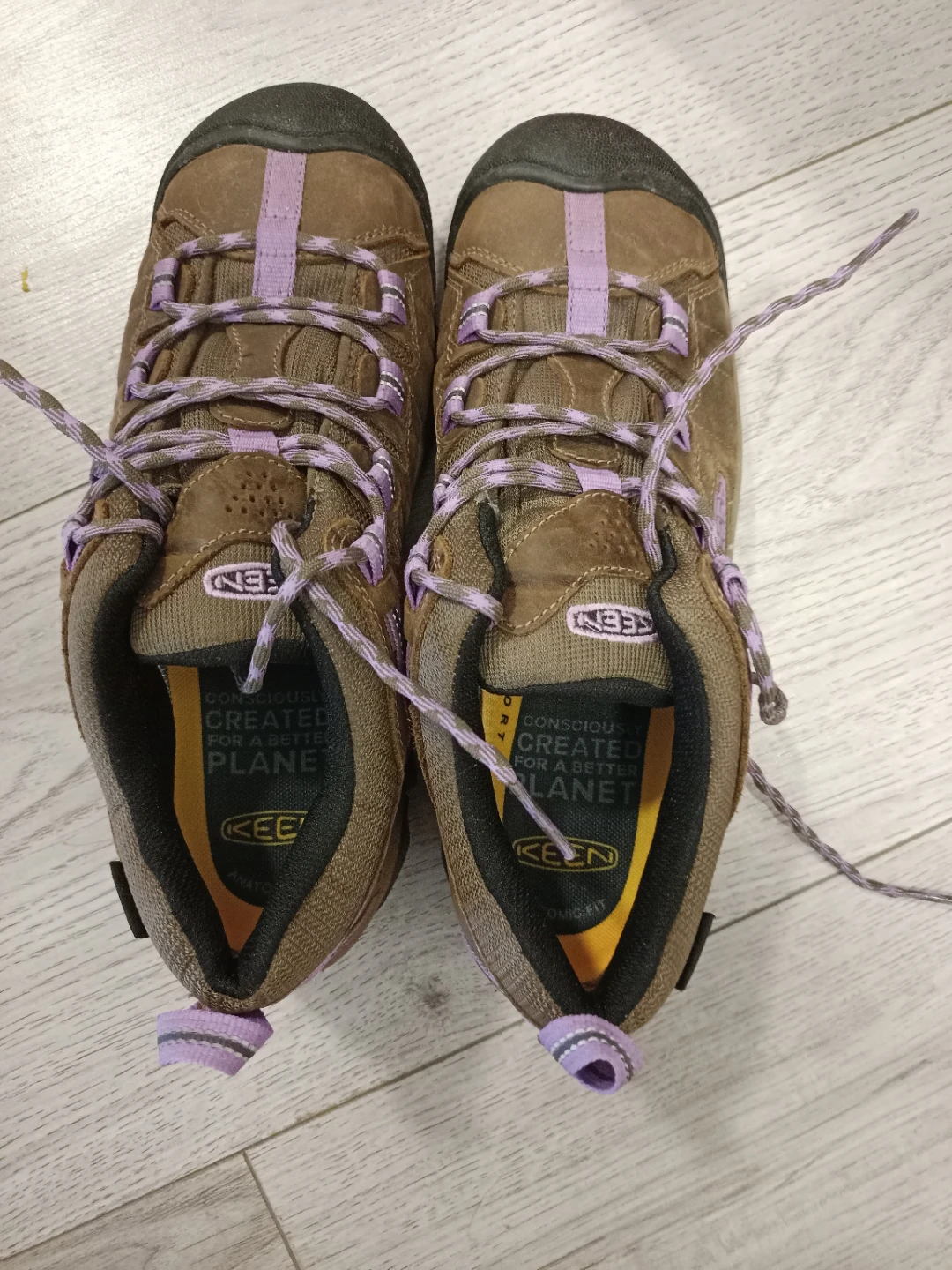 KEEN Women's Brown & Purple Hiking Shoes Size 9