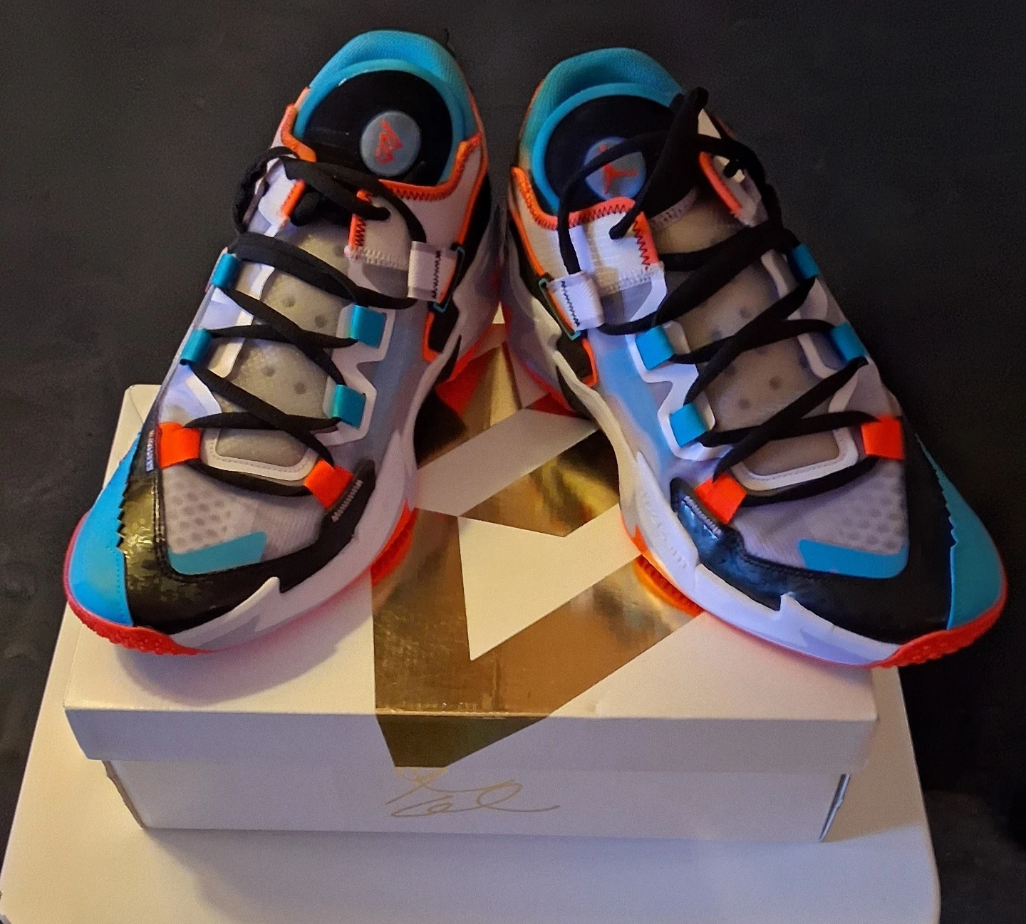 new with original box Jordan "Why Not?" s 13 Orange Teal Black