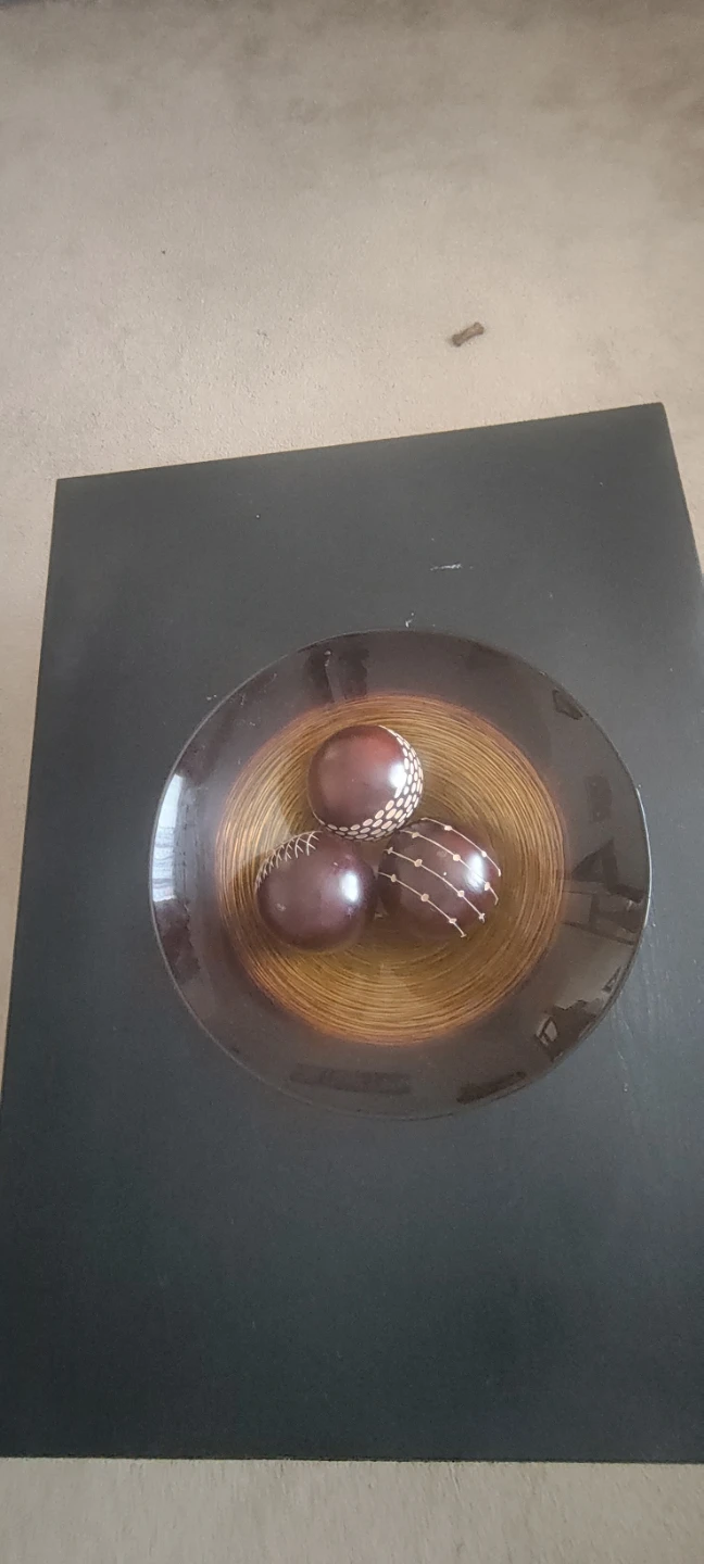 Wooden Living Room Centre Table with Decorative Bowl Spheres - photo 3