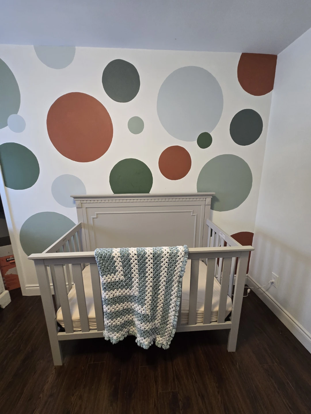Grey Crib with KIDILOVE Crib Mattress