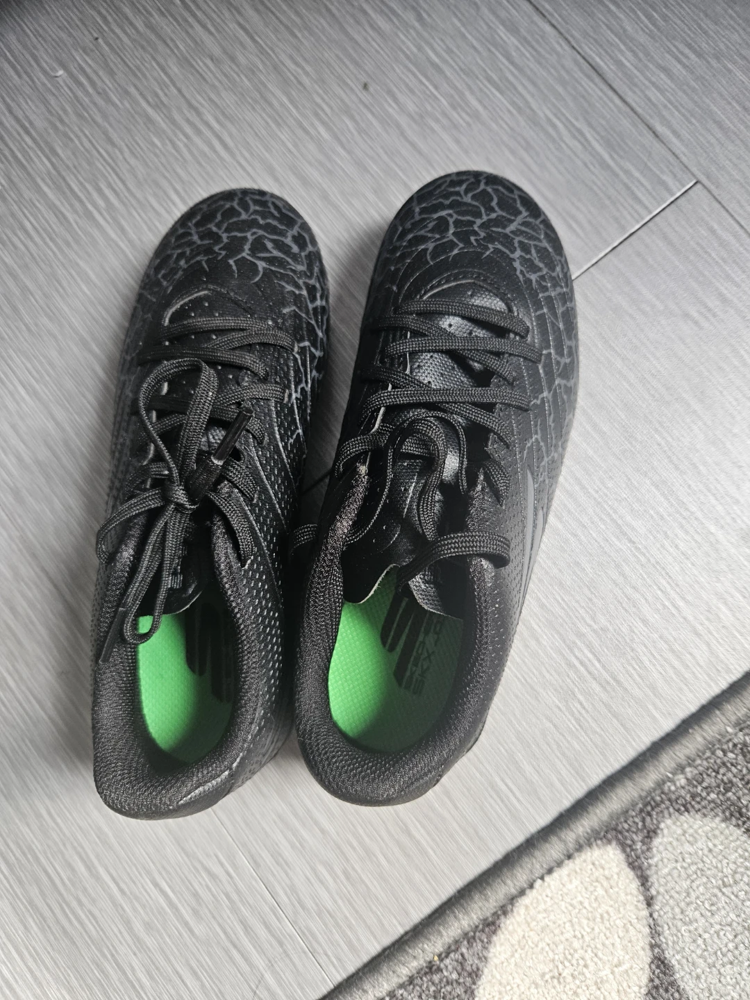 Boys Black Soccer shoes
