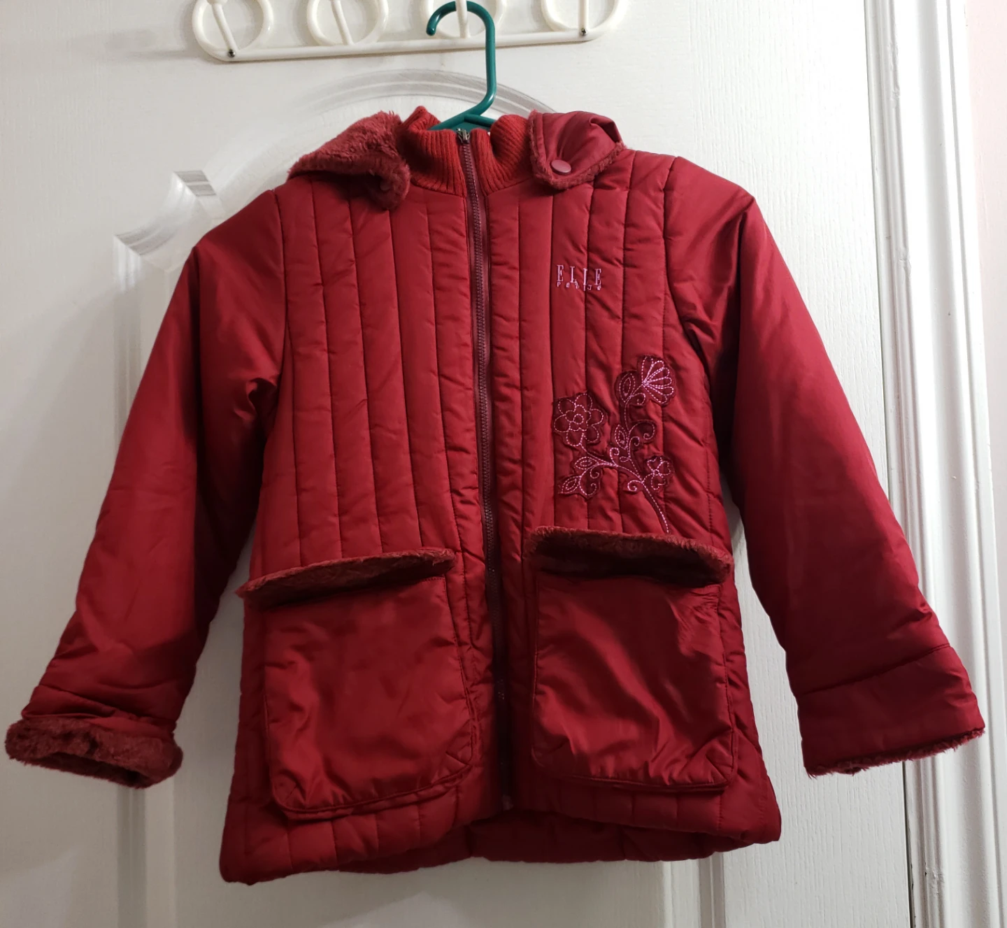 Elle Kids Maroon Hooded Winter Jacket.Fit 5-6 years old girl.