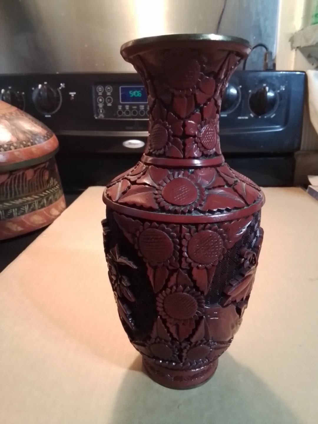 Carved Cinnabar Vase with Brass Interior >9" - photo 2