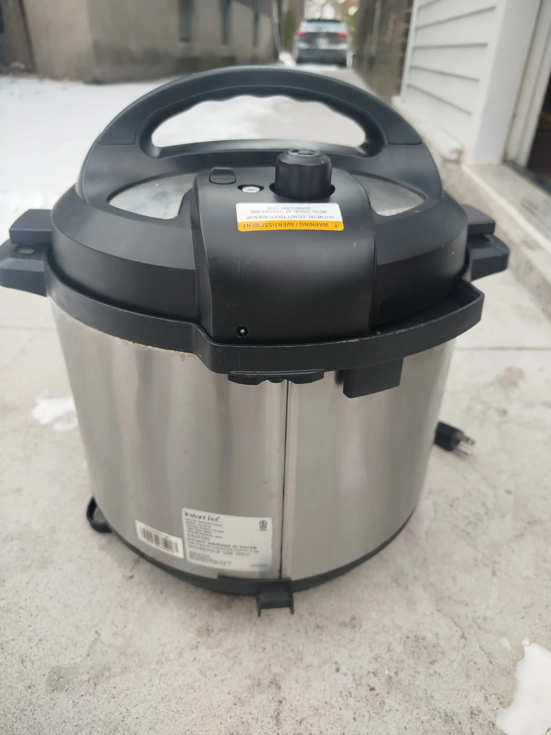 Instant Pot Duo 80 V5 Electric Pressure Cooker - photo 2
