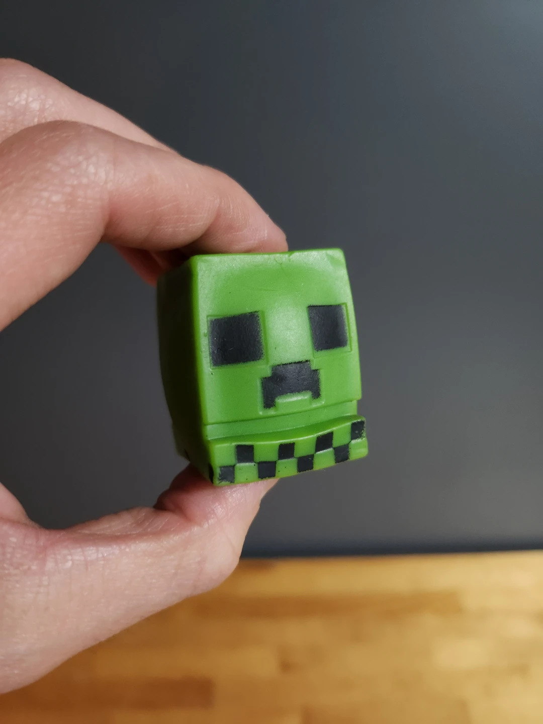 Minecraft Creeper Mashables Surprise Egg Toy - photo 3