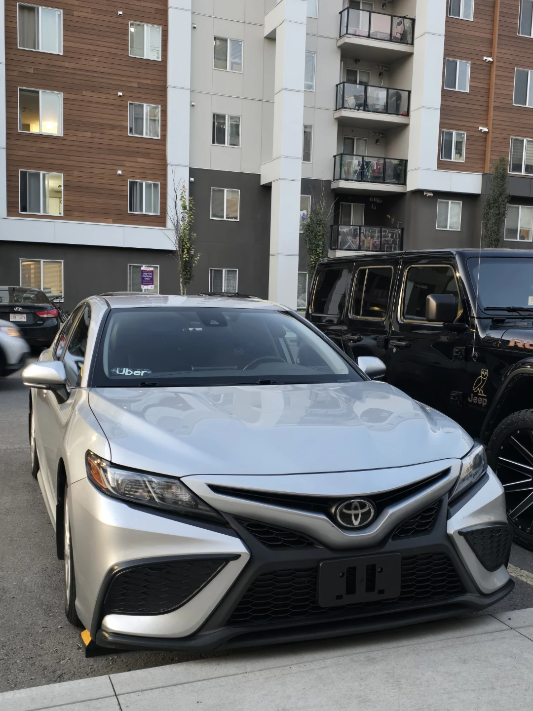 Toyota Camry  se 2021 - photo 3