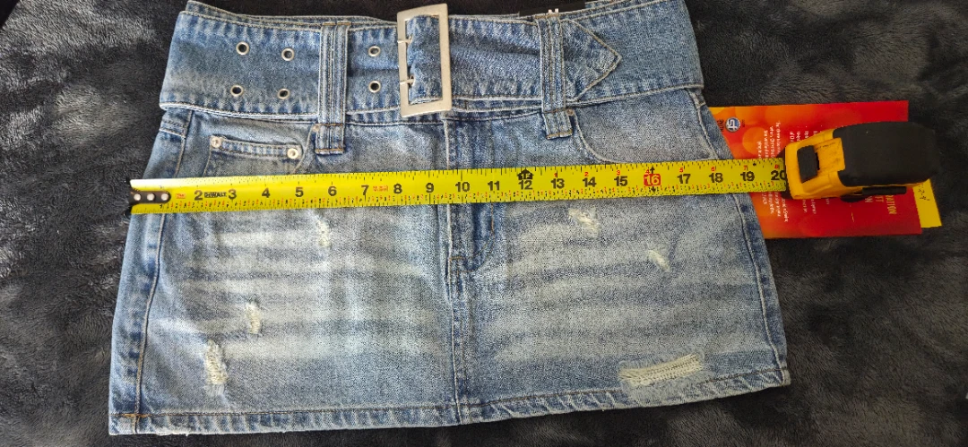 Fashion Nova Denim Mini Skirt Size M 🏆