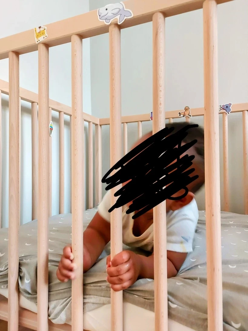 IKea Wooden Baby Crib - photo 3