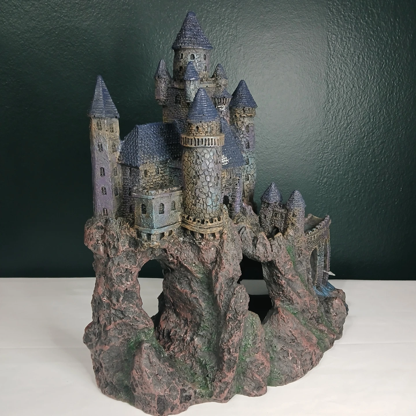 Penn-Plax Aqua Ornament Super Castle Aquarium Decoration - photo 2