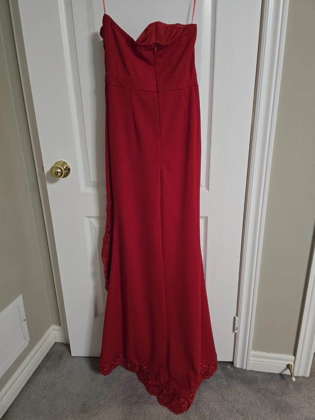 Red Strapless Lace Gown - photo 2