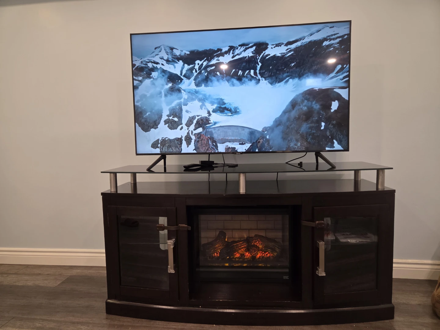 Samsung 55 inches LED SMART TV - photo 3