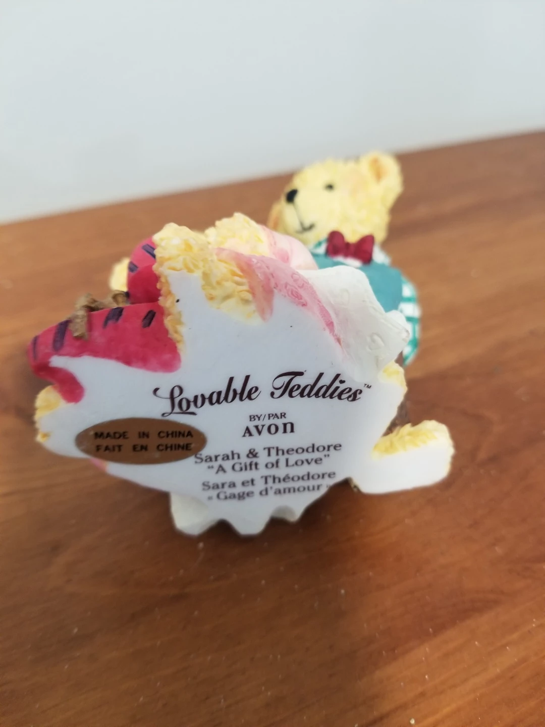 Avon Lovable Teddies Sarah & Theodore Figurine - photo 4