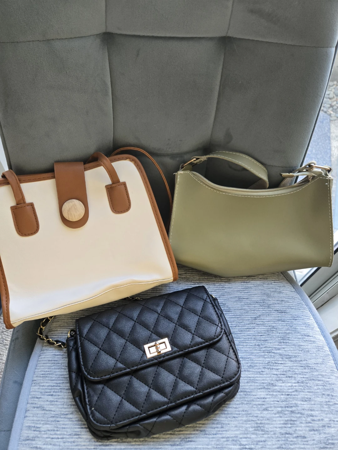 Only $5 for all Set of 3 Handbags - photo 2