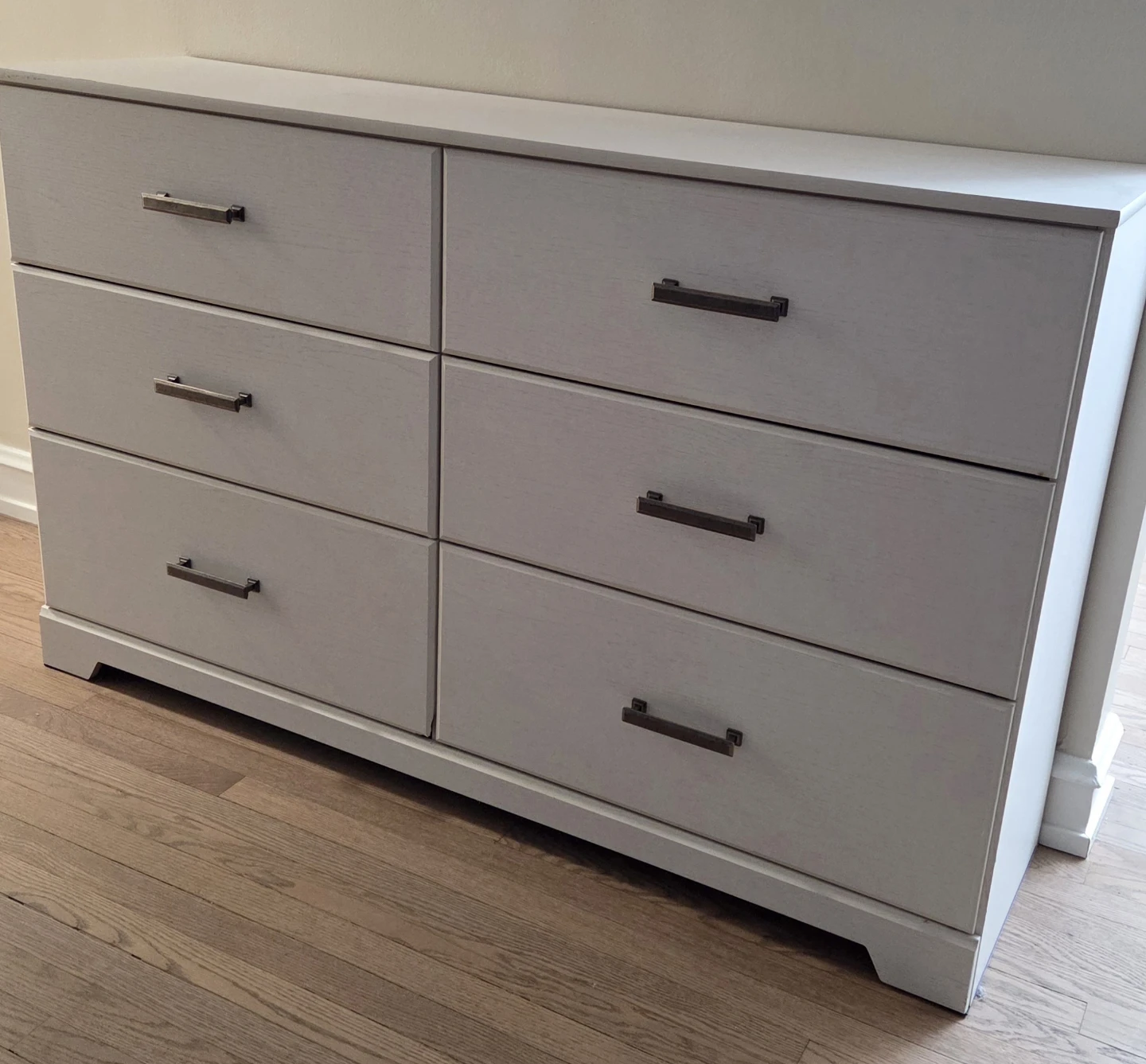 Gray 6-Drawer Dresser