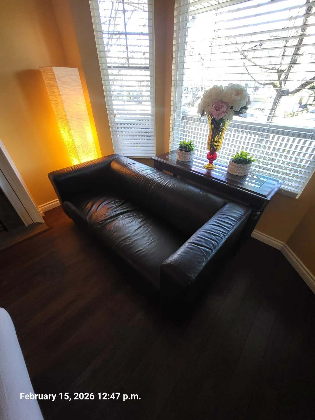 Black Faux leather Couch - photo 3