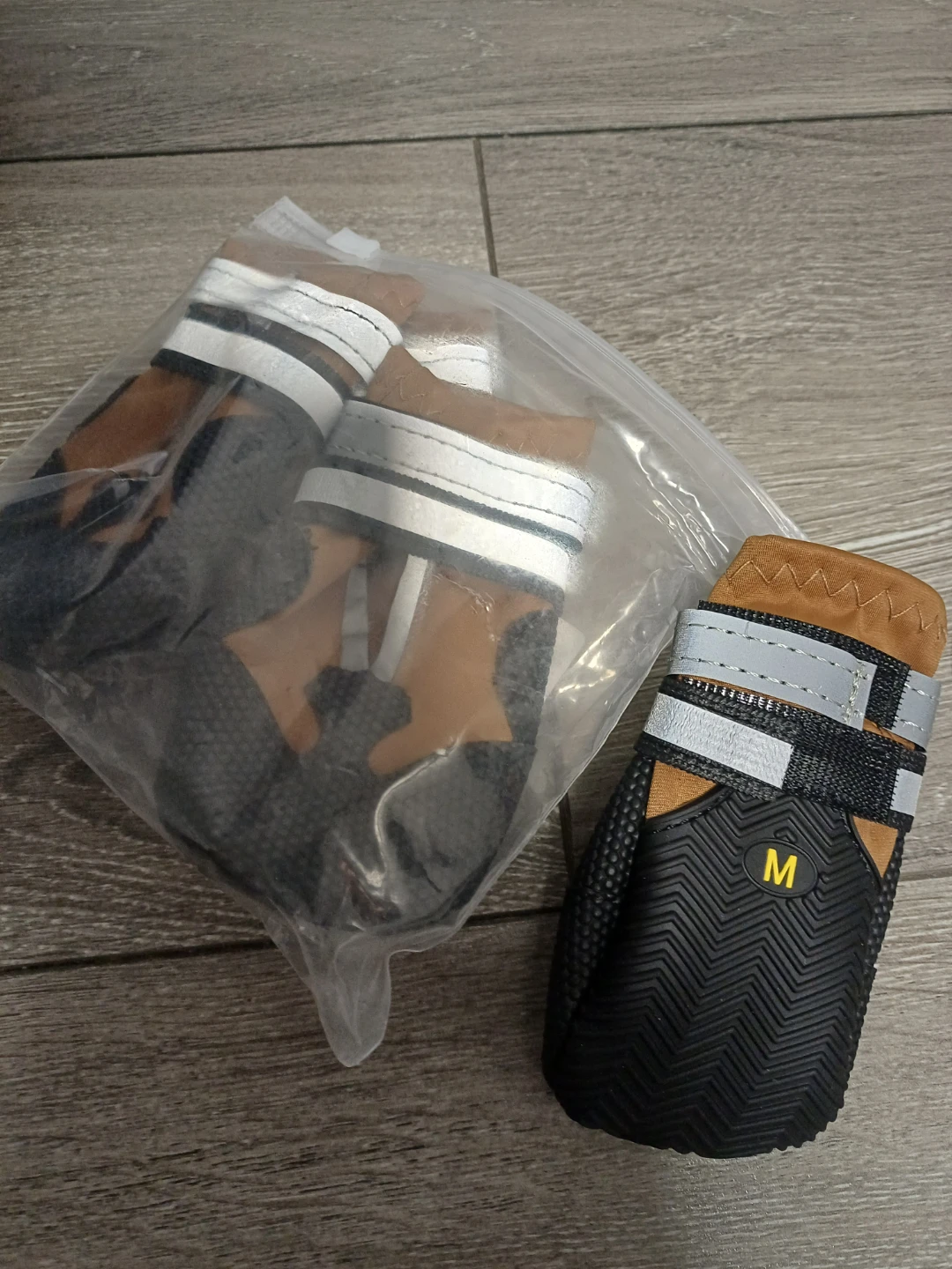 Dog Boots - Size Medium (Set of 4)