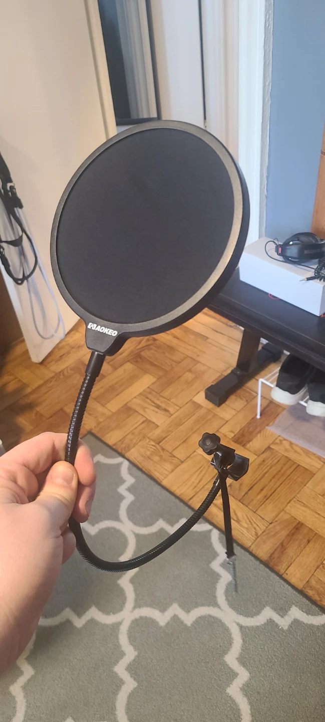 Shure MV7 Microphone with Auray Tripod Stand and Pop Filter - photo 2