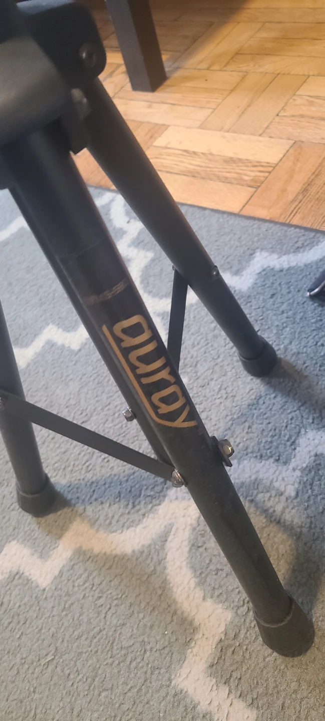 Shure MV7 Microphone with Auray Tripod Stand and Pop Filter - photo 3