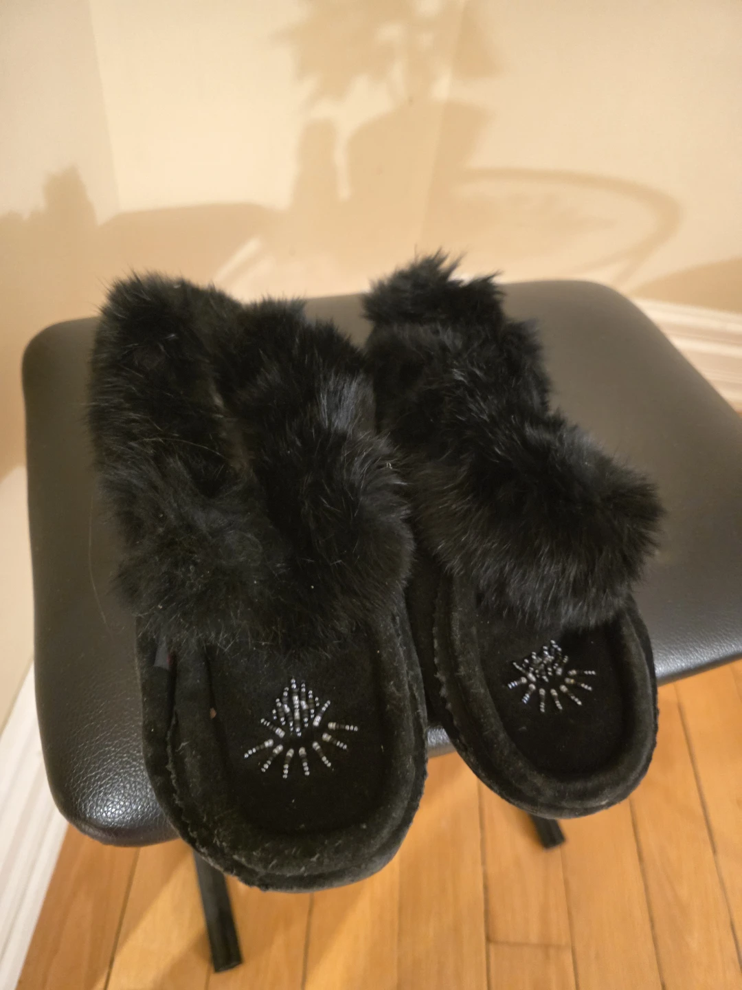 Black Moccasin Slippers with Fur Trim 7.5 - photo 2