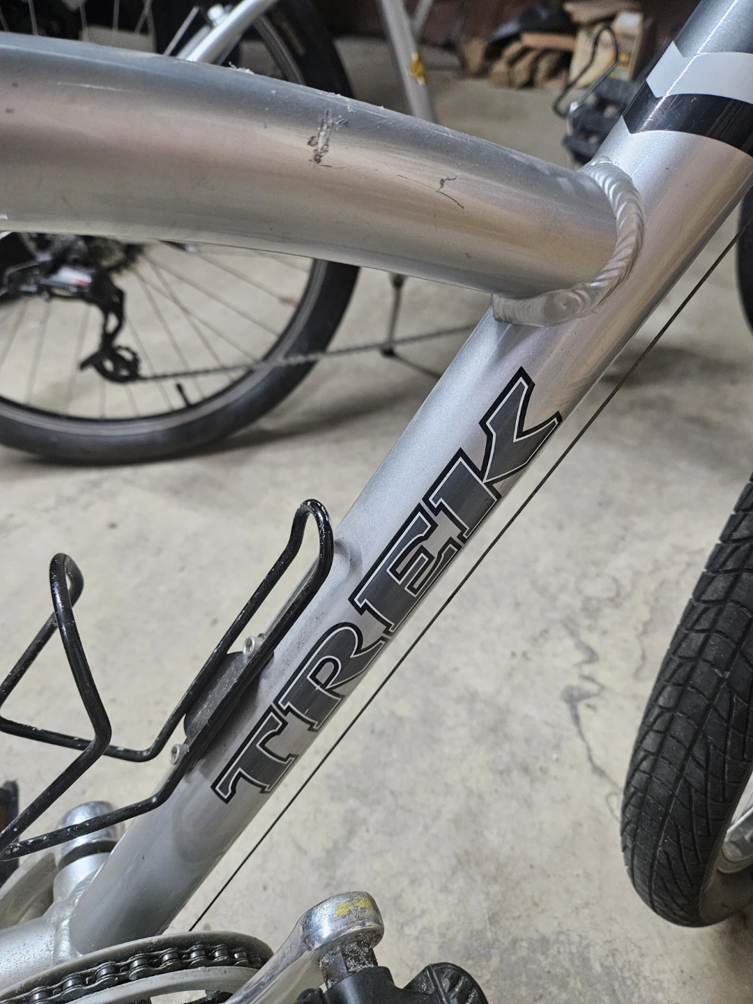 2 Trek Sole Ride 100 Bicycles