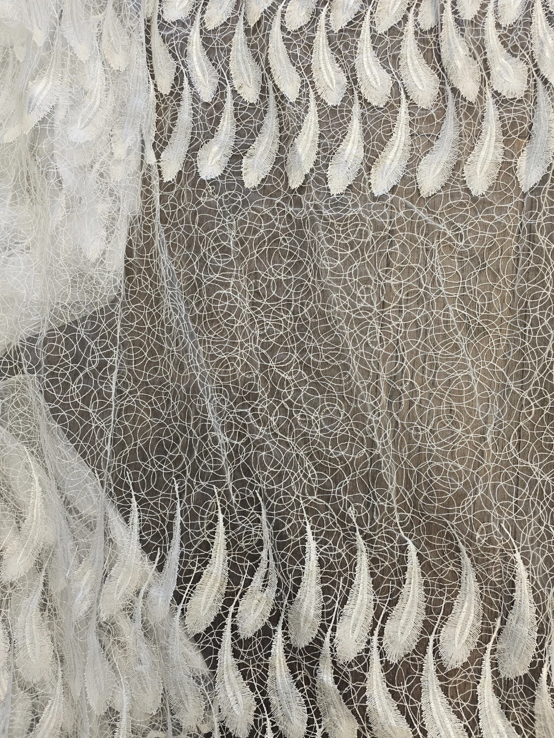 White Lace Curtain Panel with Feather Design - photo 2