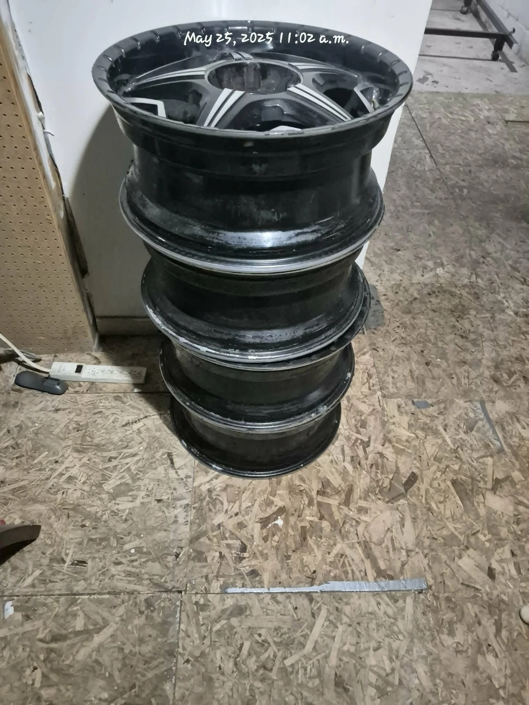 Black Alloy Rims - Set of 4 - photo 3